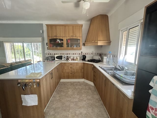 4 sypialnia Willa na sprzedaż w Aledo z basenem garażem - 269 995 € (Ref: 8971102)