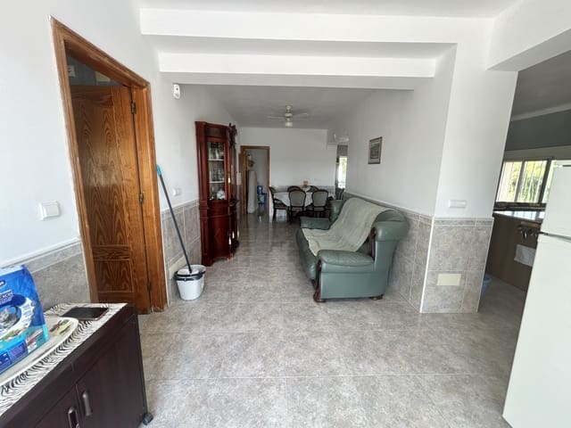 4 sypialnia Willa na sprzedaż w Aledo z basenem garażem - 269 995 € (Ref: 8971102)