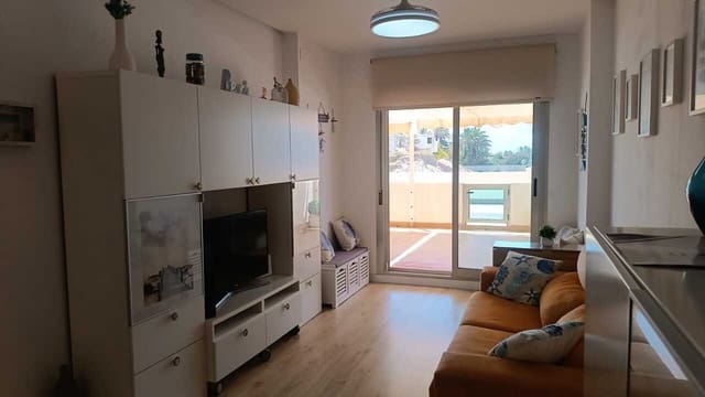 1 quarto Apartamento para venda em La Manga del Mar Menor com piscina - 235 000 € (Ref: 9235218)