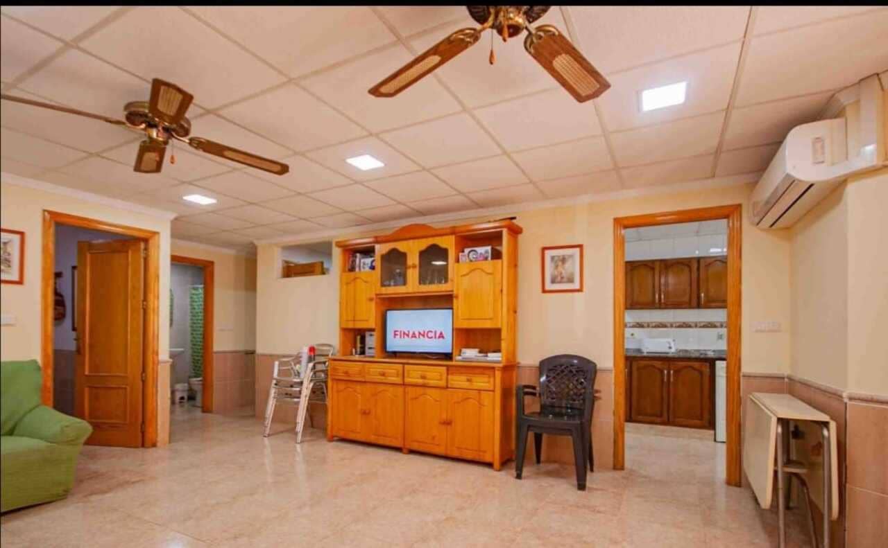 5 soveværelse Bungalow til salg i La Manga del Mar Menor - € 165.000 (Ref: 9235219)