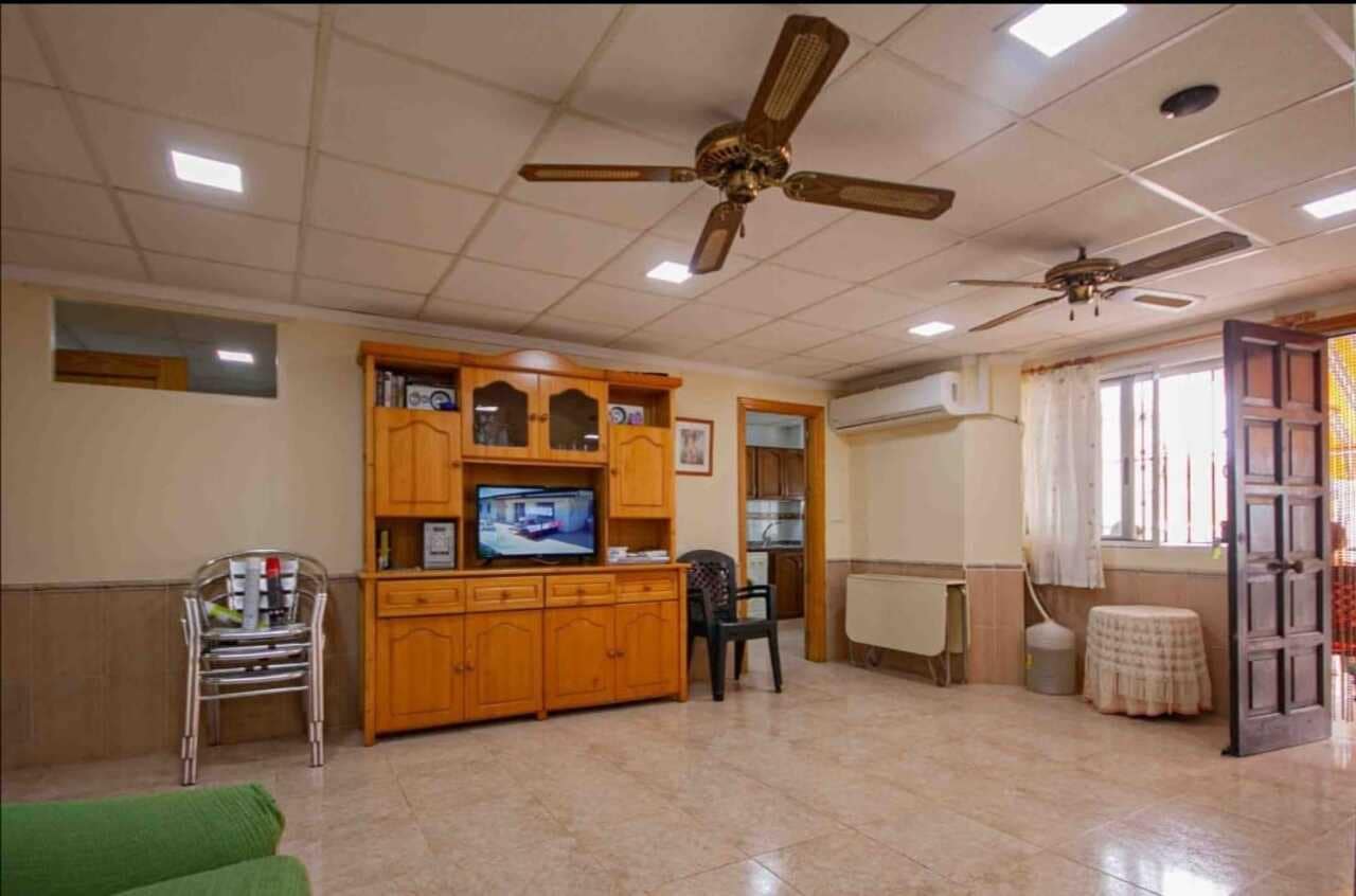 5 soveværelse Bungalow til salg i La Manga del Mar Menor - € 165.000 (Ref: 9235219)