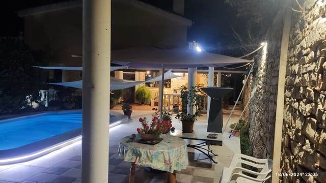 8 soverom Finca/Herregård til salgs i Moratalla med svømmebasseng - € 445 000 (Ref: 9235234)
