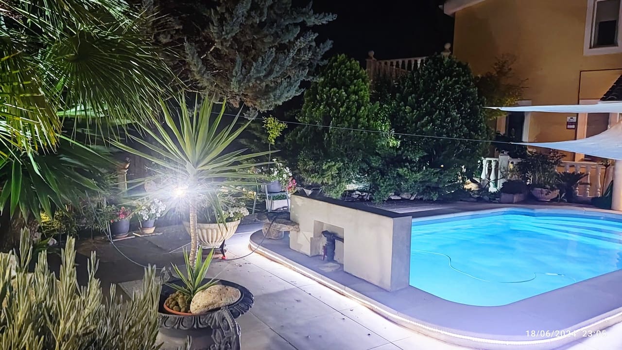 8 soveværelse Finca/Landehus til salg i Moratalla med swimmingpool - € 445.000 (Ref: 9235234)