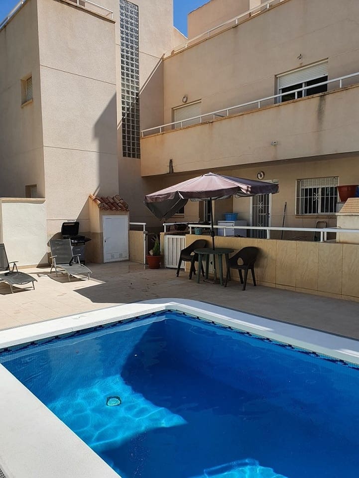 3 camera da letto Casa in vendita in Playa Flamenca con piscina - 189.950 € (Rif: 9235238)