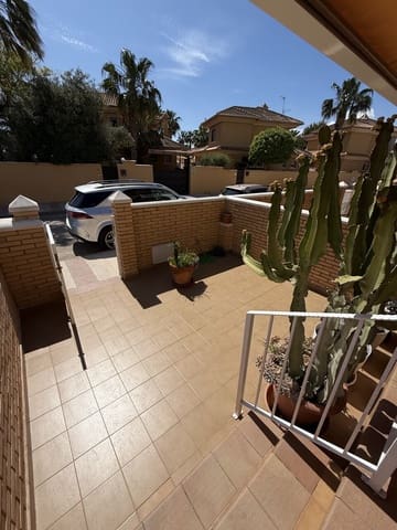 3 soveværelse Byhus til salg i Los Narejos, Los Alcázares med garage - € 298.000 (Ref: 9235245)