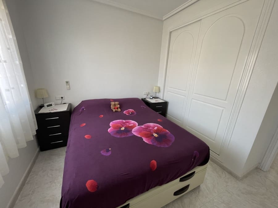 4 makuuhuone Huvila myytävänä paikassa Ciudad Quesada mukana uima-altaan - 329 800 € (Ref: 9311450)