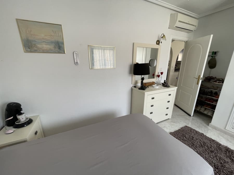 4 makuuhuone Huvila myytävänä paikassa Ciudad Quesada mukana uima-altaan - 329 800 € (Ref: 9311450)