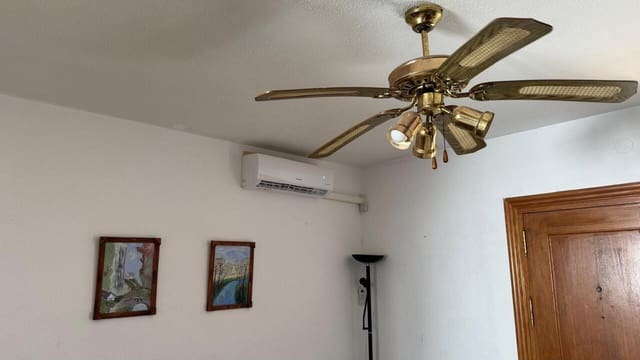 2 bedroom Bungalow for sale in El Chaparral, Torrevieja - € 115,000 (Ref: 9550057)