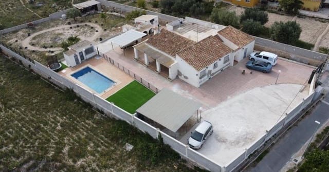 4 soverom Villa til salgs i La Villajoyosa / Vila Joiosa med svømmebasseng - € 390 000 (Ref: 9646121)