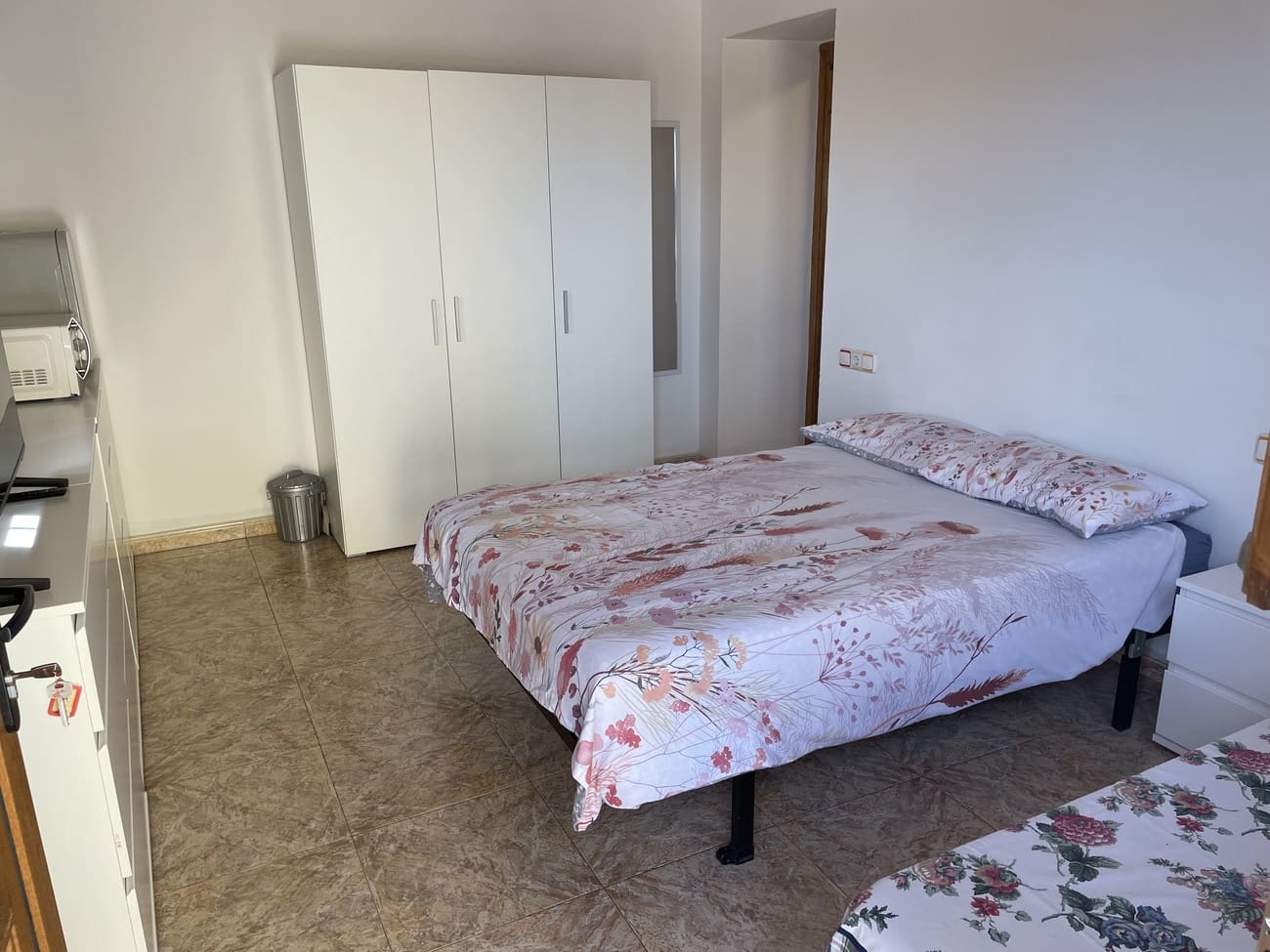 5 bedroom Villa for sale in Totana with pool - € 299,950 (Ref: 9816574)