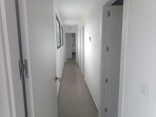 3 Zimmer Apartment zu verkaufen in Calasparra mit Pool Garage - 420.000 € (Ref: 9834767)