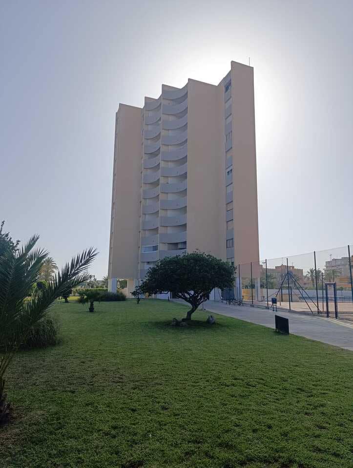 2 slaapkamer Finca/Landhuis te koop in Los Alcazares met garage - € 270.000 (Ref: 9834768)