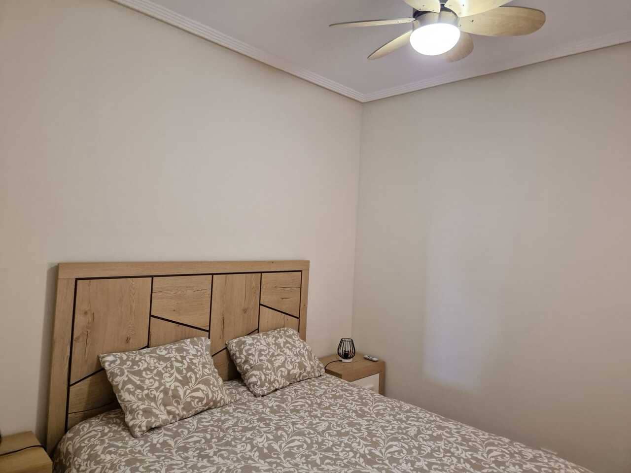 2 slaapkamer Finca/Landhuis te koop in Los Alcazares met zwembad garage - € 190.000 (Ref: 9834769)