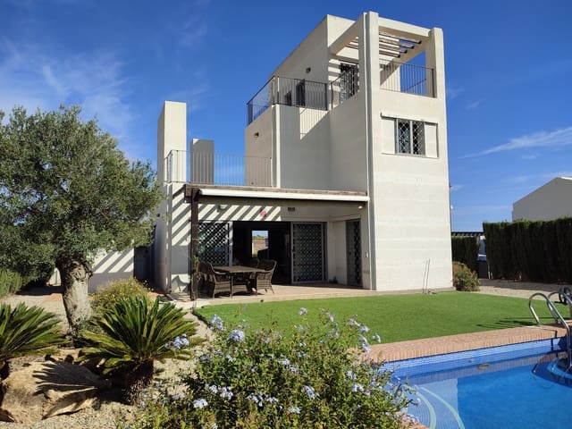 Chalet de 3 habitaciones en Avileses, Murcia ciudad en venta con piscina garaje - 375.000 € (Ref: 9834773)