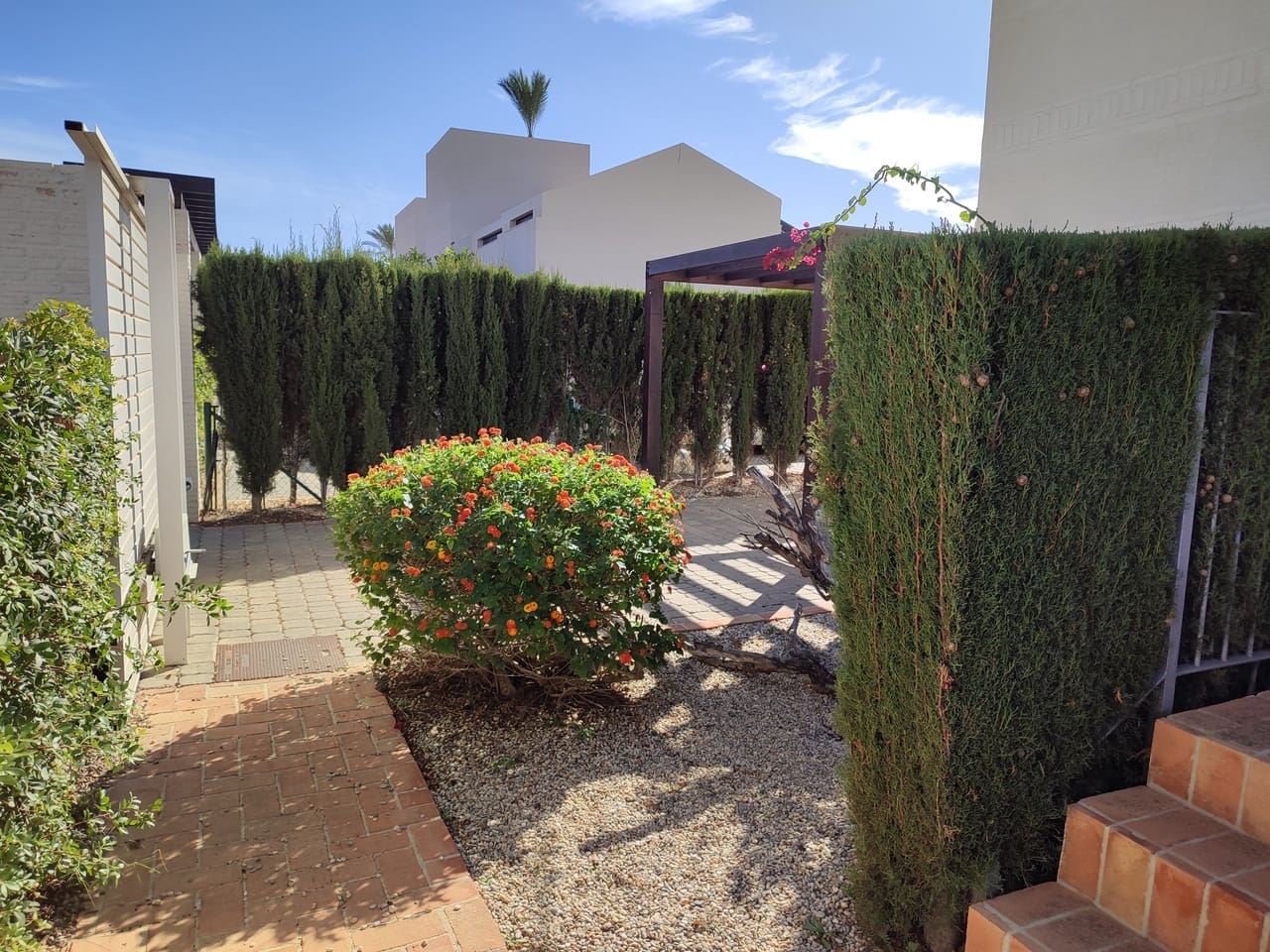 3 bedroom Villa for sale in Avileses with pool garage - € 375,000 (Ref: 9834773)