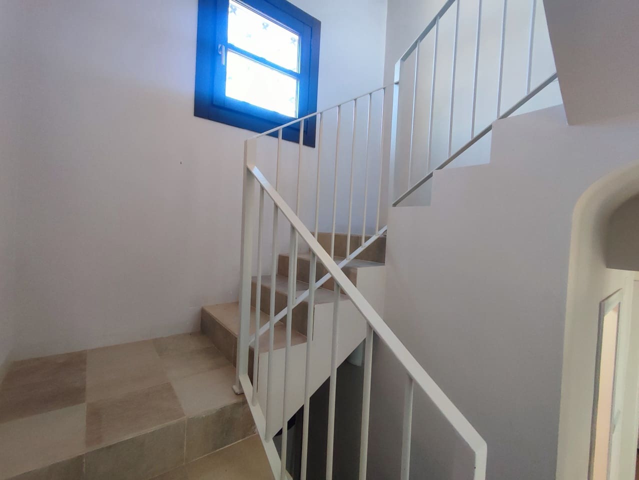 3 bedroom Villa for sale in Avileses with pool garage - € 375,000 (Ref: 9834773)