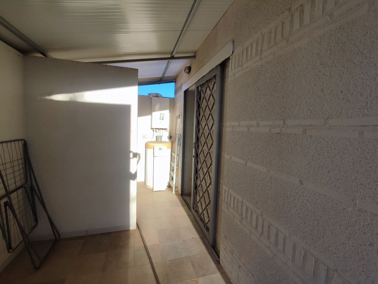 3 bedroom Villa for sale in Avileses with pool garage - € 375,000 (Ref: 9834773)