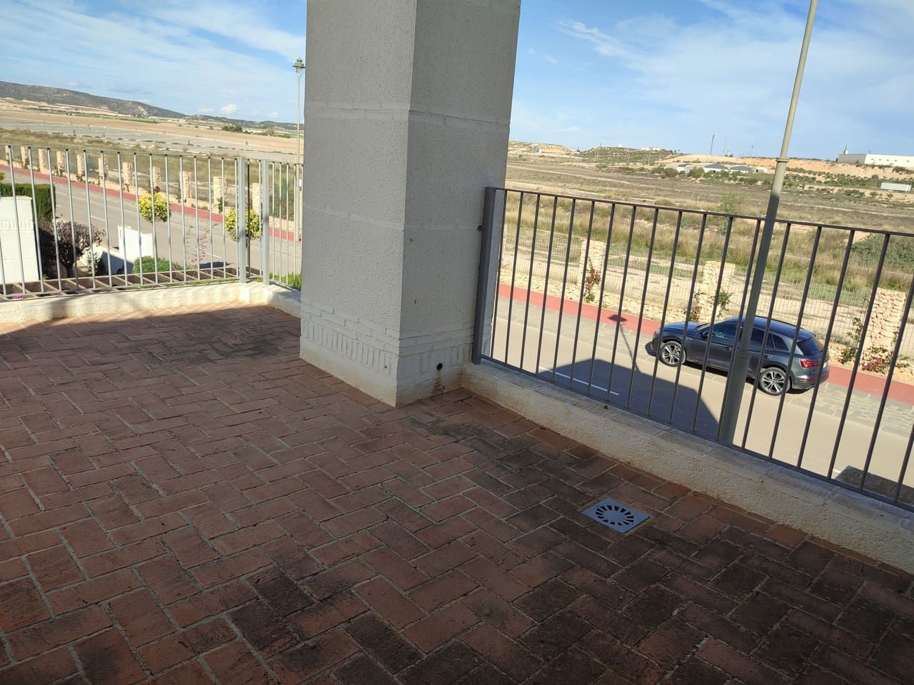 3 bedroom Villa for sale in Avileses with pool garage - € 375,000 (Ref: 9834773)