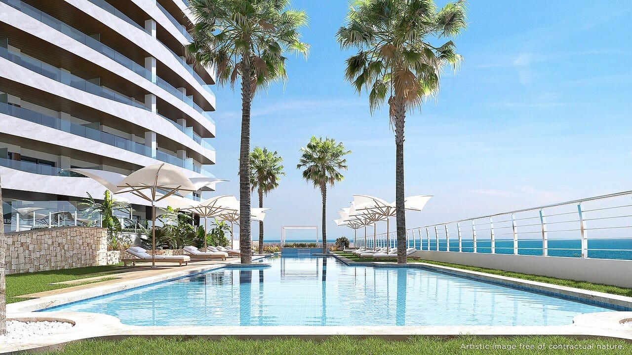 Apartamento de 2 habitaciones en Los Alcázares en venta con piscina - 473.000 € (Ref: 9834784)