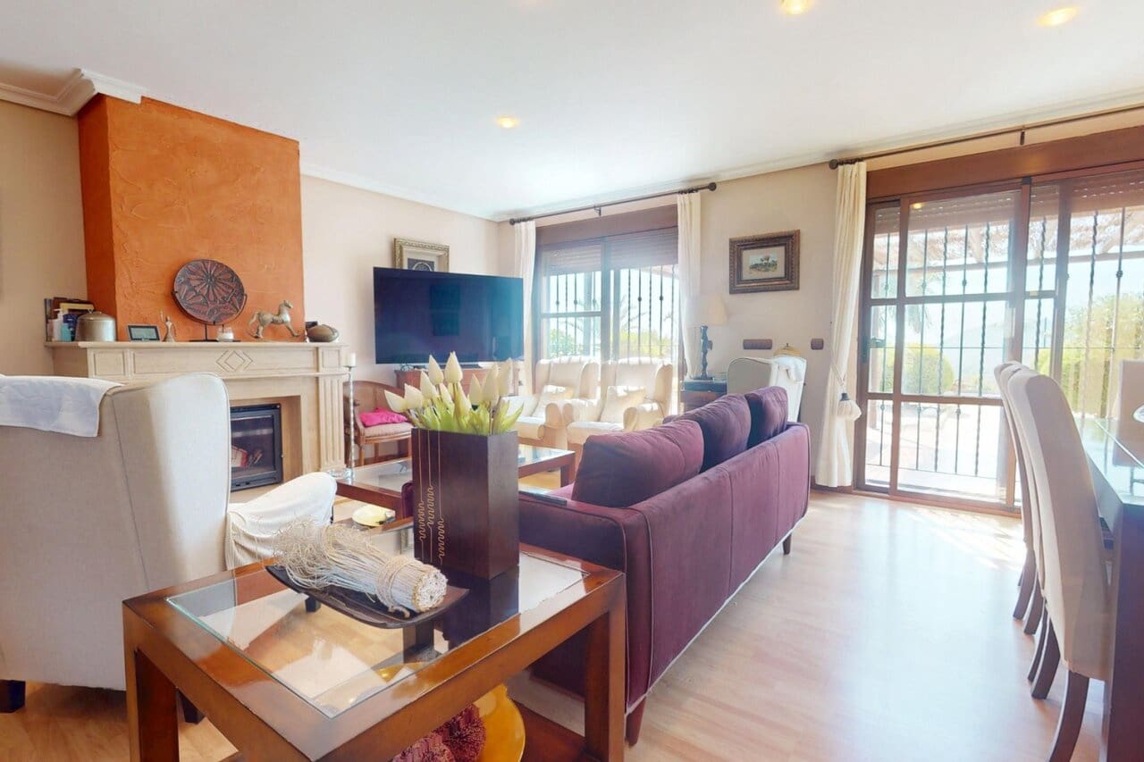 5 slaapkamer Villa te koop in La Campana met zwembad garage - € 880.000 (Ref: 9834785)