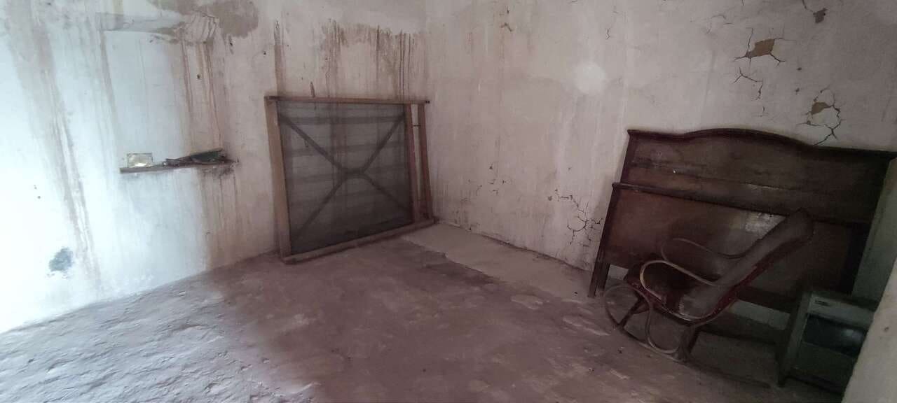 4 bedroom Townhouse for sale in Raspay - € 49,995 (Ref: 9834790)