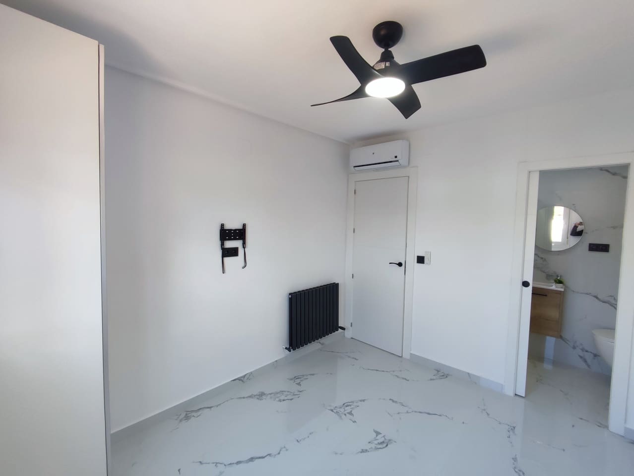 2 bedroom Apartment for sale in Sucina with pool garage - € 219,995 (Ref: 9838206)