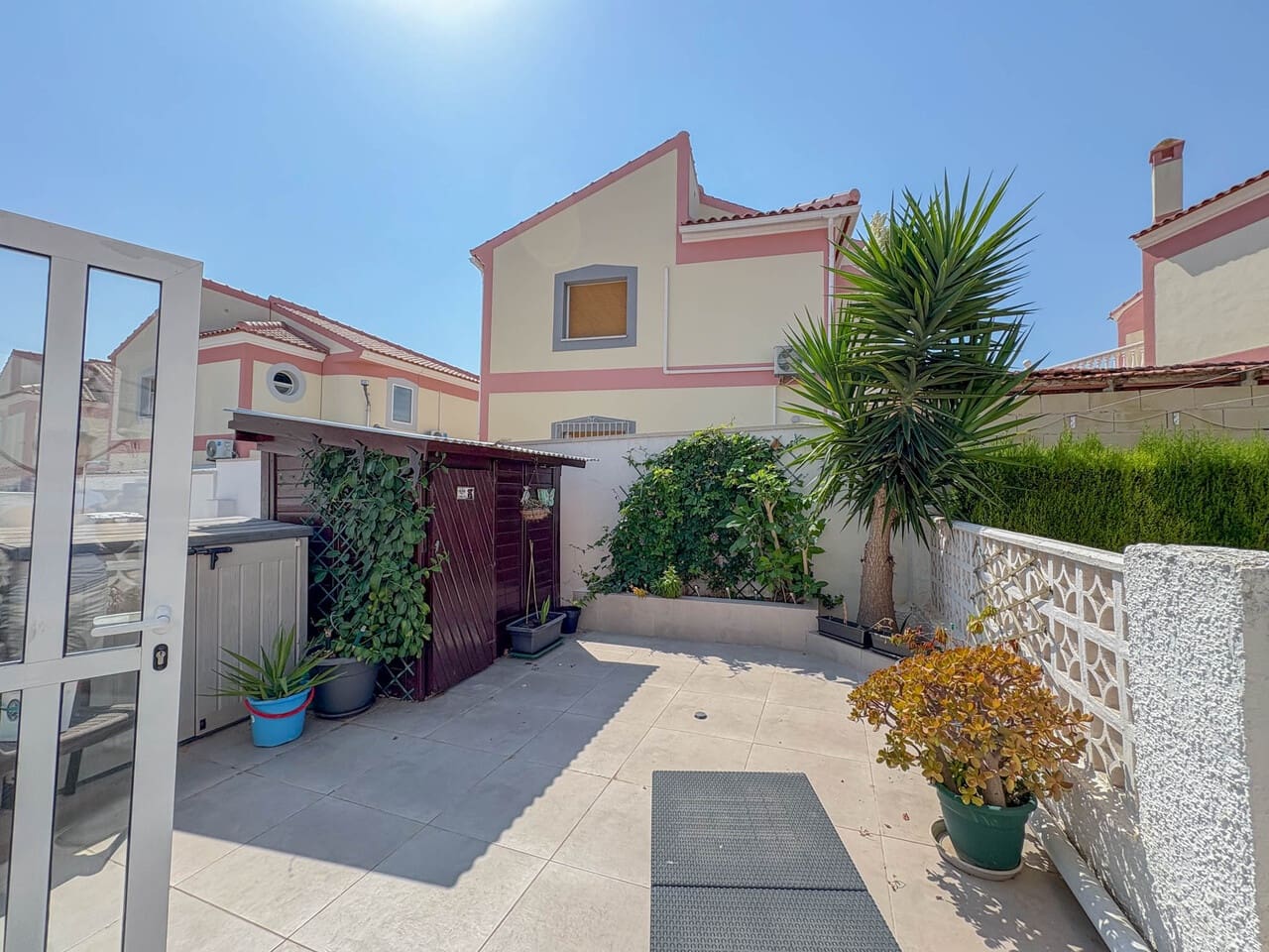 3 soverom Hus til salgs i Torrevieja - € 179 000 (Ref: 9838207)
