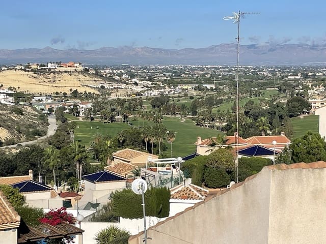 3 slaapkamer Halfvrijstaande villa te koop in Ciudad Quesada, Rojales met zwembad garage - € 174.900 (Ref: 9838213)