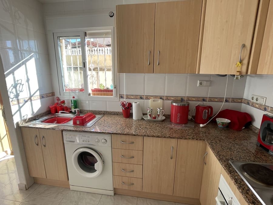 3 slaapkamer Halfvrijstaande villa te koop in Ciudad Quesada met zwembad garage - € 174.900 (Ref: 9838213)