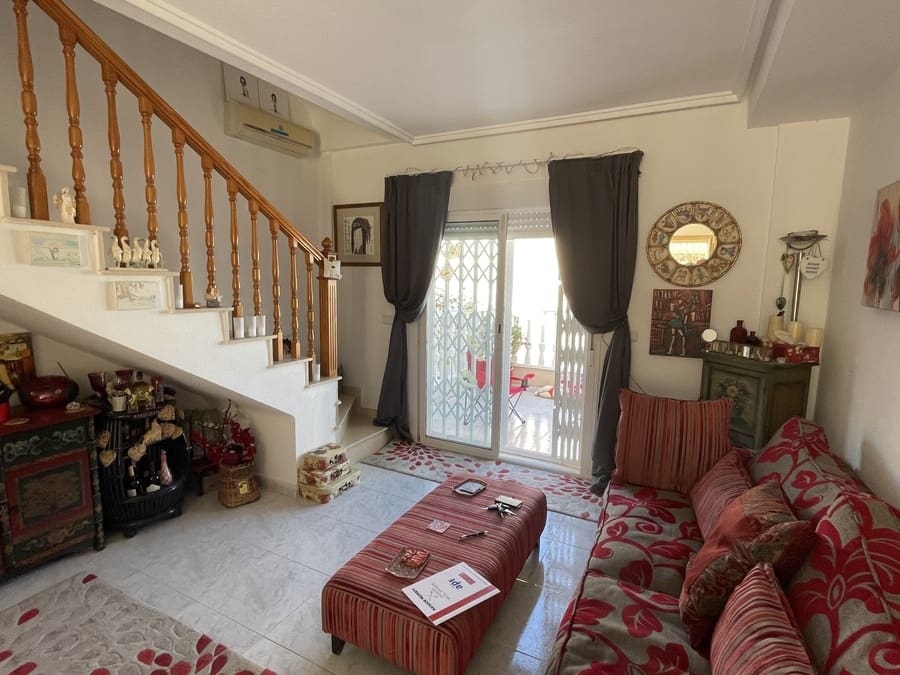 3 slaapkamer Halfvrijstaande villa te koop in Ciudad Quesada met zwembad garage - € 174.900 (Ref: 9838213)