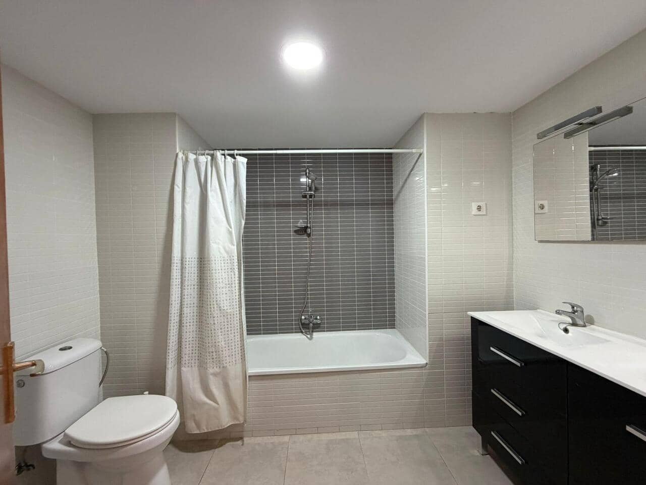 4 chambre Appartement à vendre à Torrevieja - 349 900 € (Ref: 9838215)