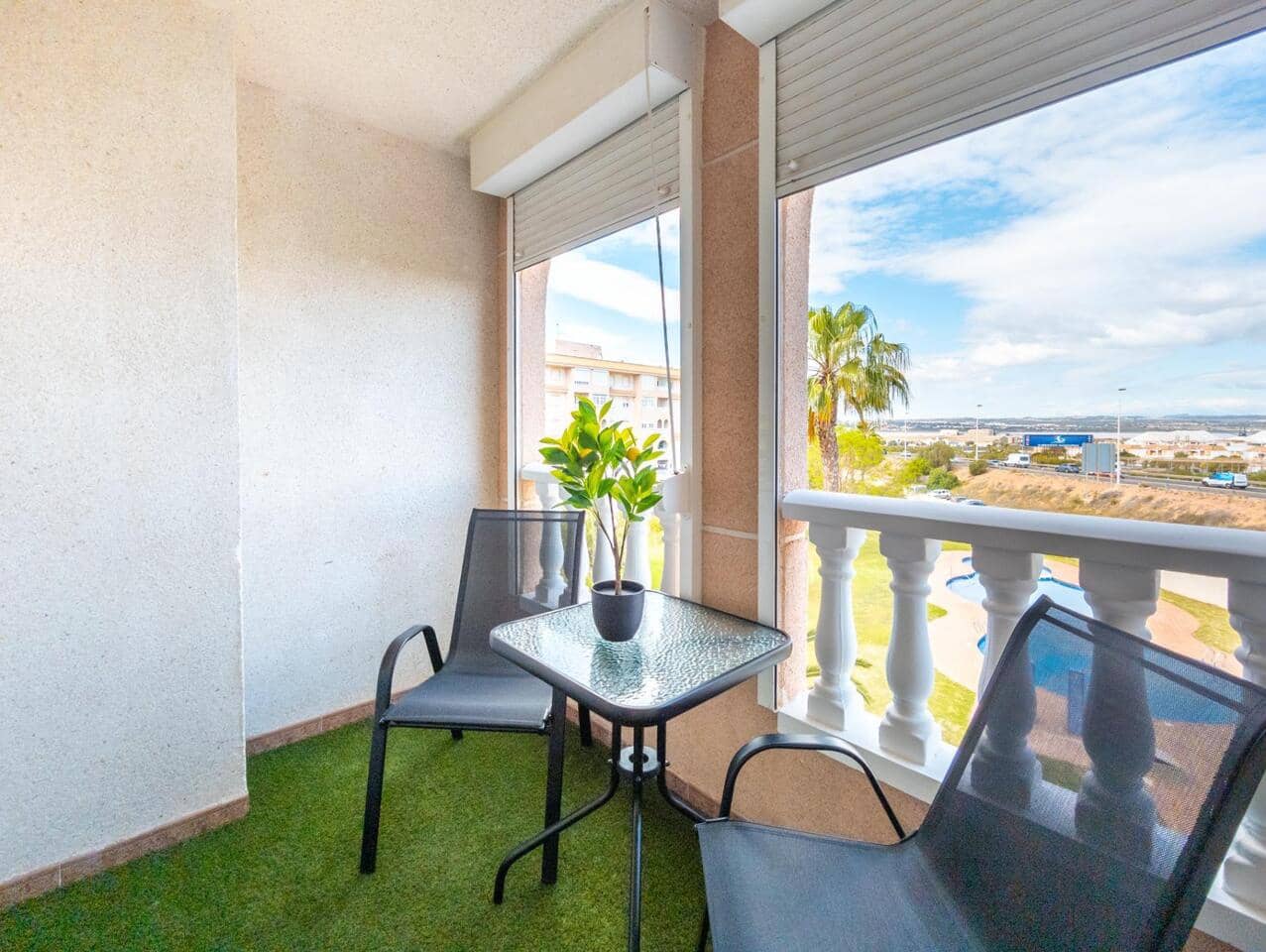 2 chambre Appartement à vendre à Torrevieja avec piscine - 149 000 € (Ref: 9838216)
