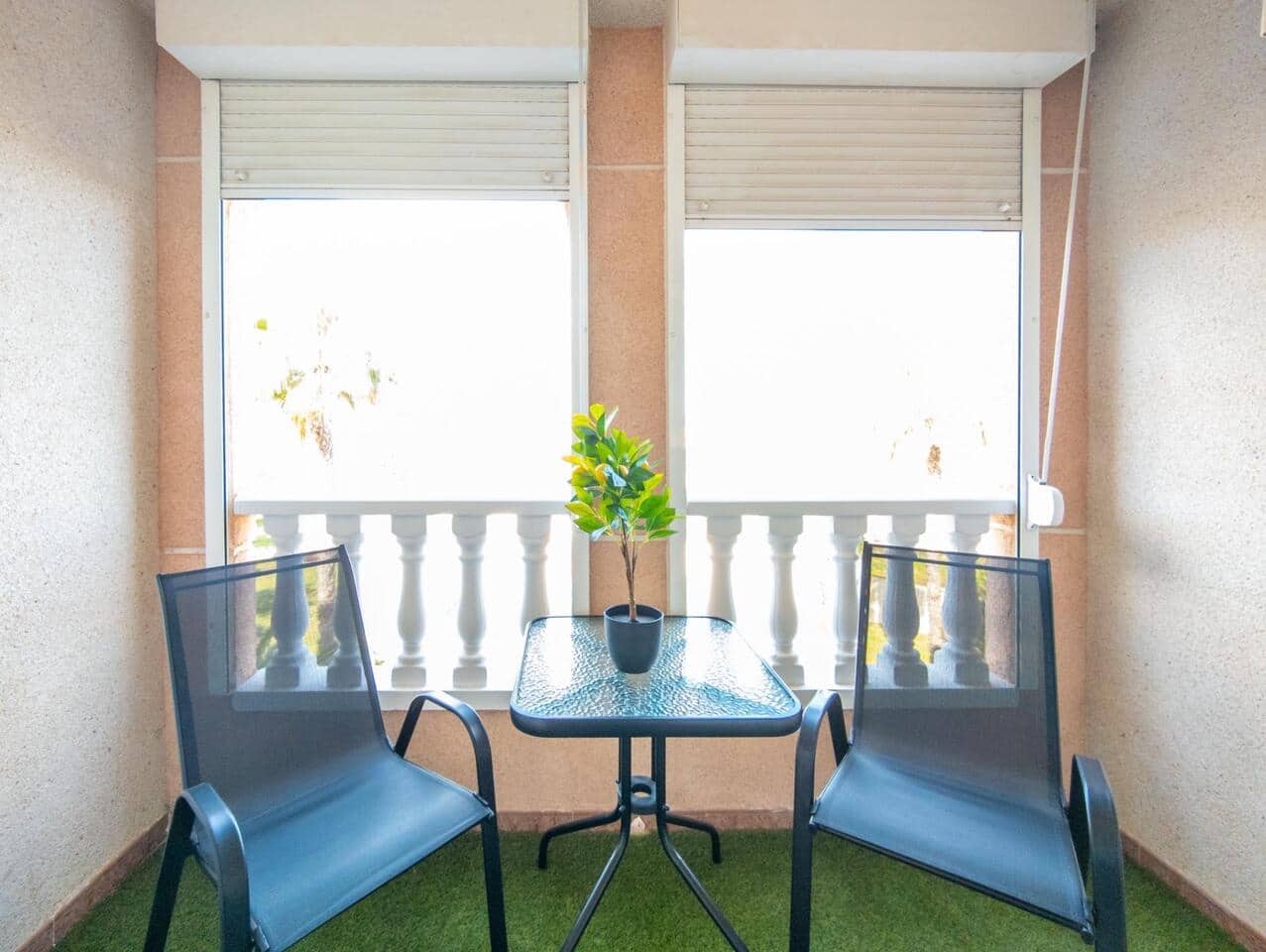 2 chambre Appartement à vendre à Torrevieja avec piscine - 149 000 € (Ref: 9838216)