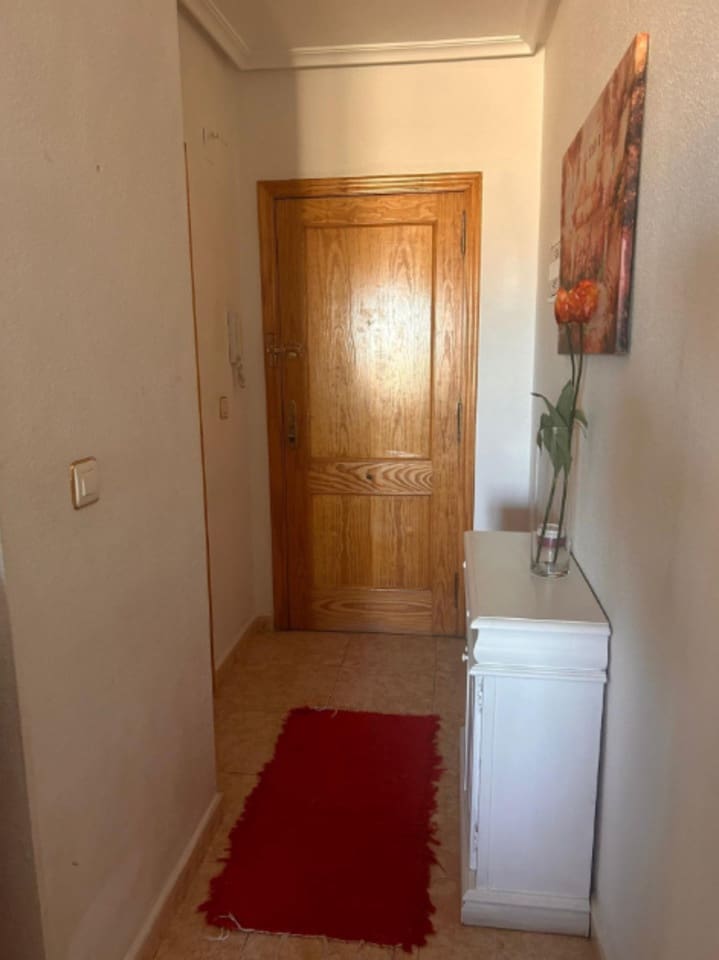 2 bedroom Apartment for sale in Torrevieja with pool - € 119,900 (Ref: 9838219)