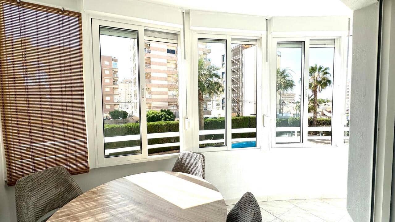 2 chambre Appartement à vendre à Torrevieja avec piscine - 149 900 € (Ref: 9838222)