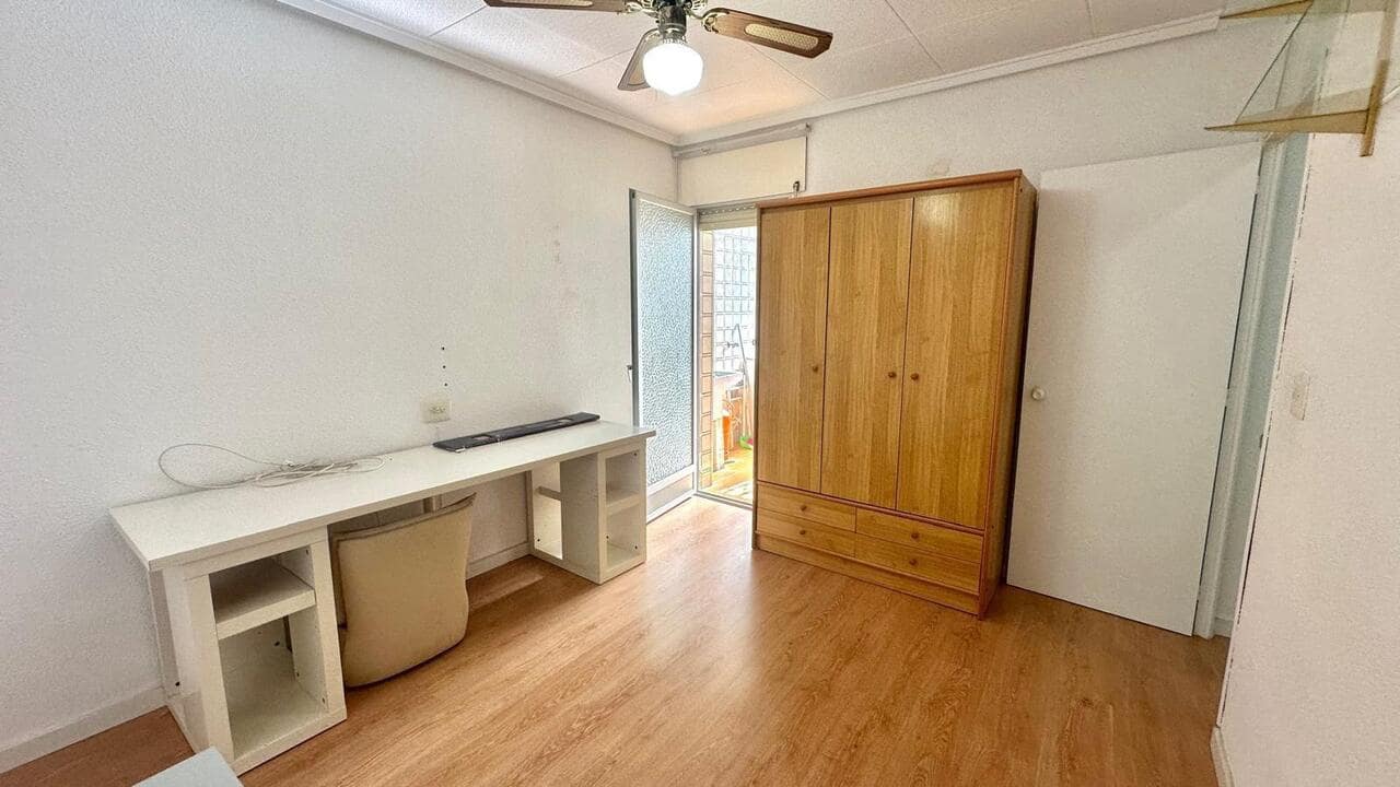 3 chambre Appartement à vendre à Torrevieja - 145 000 € (Ref: 9838224)