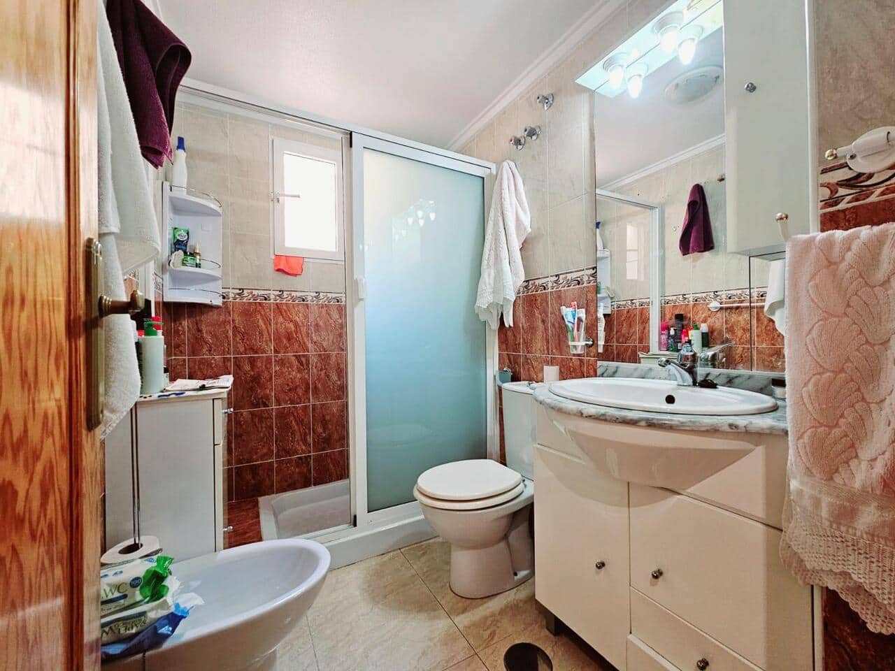 Apartamento de 2 habitaciones en Torrevieja en venta - 124.900 € (Ref: 9838226)