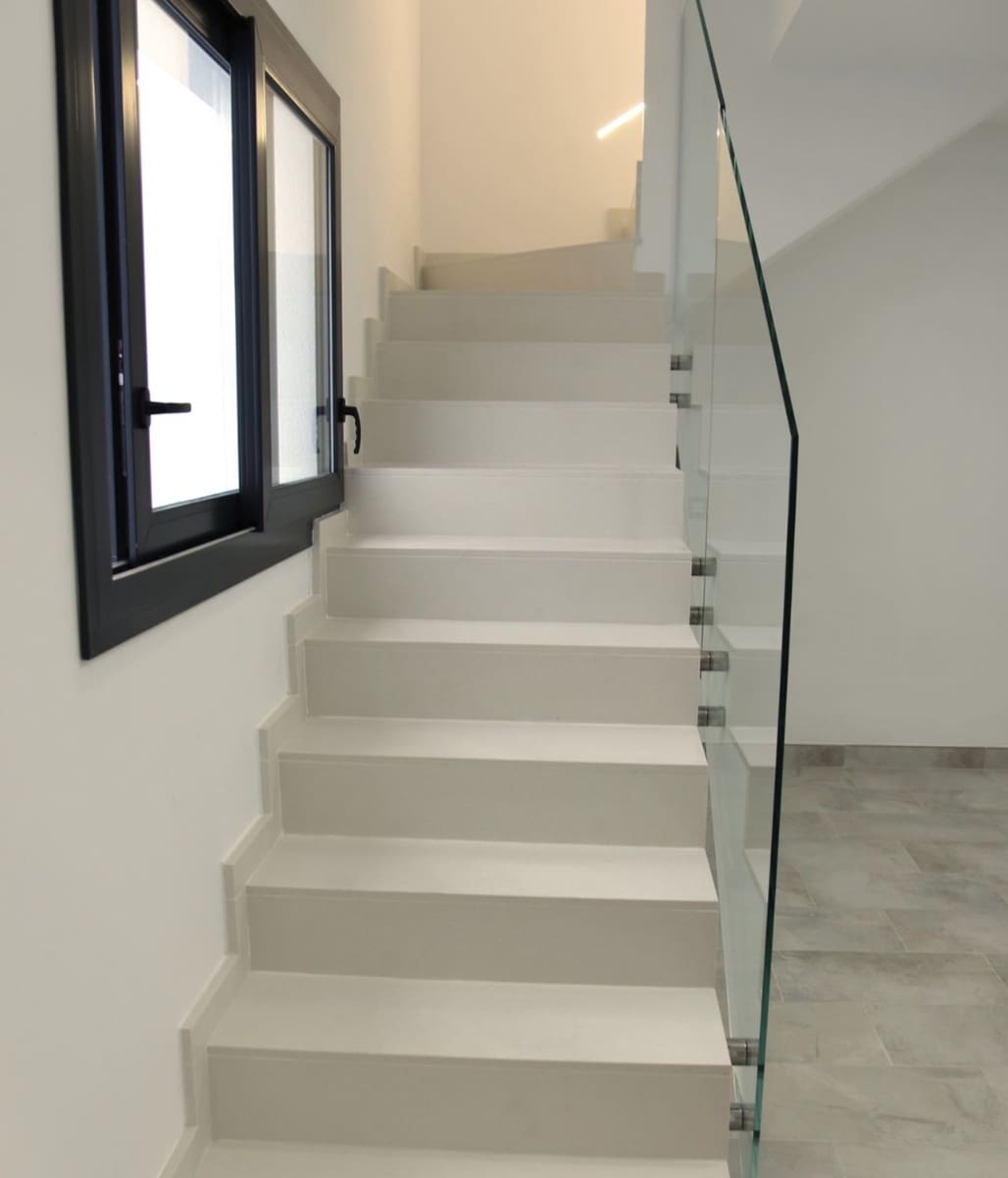 3 camera da letto Villa in vendita in Torrevieja con piscina garage - 660.000 € (Rif: 9838227)
