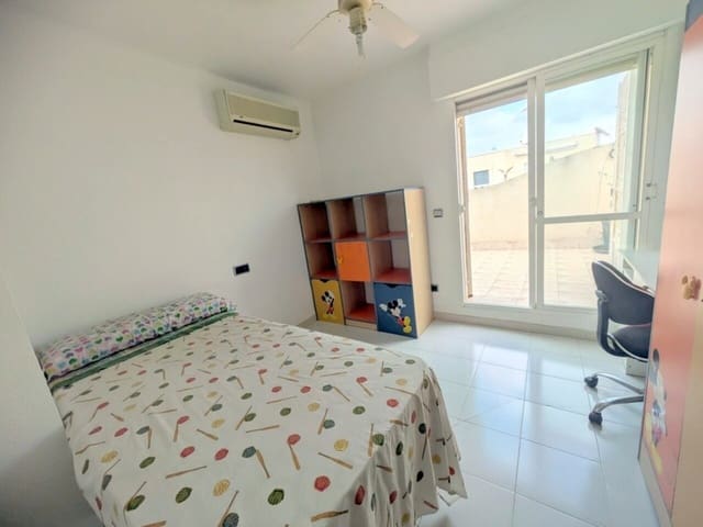 3 quarto Moradia Geminada para venda em Los Balcones com piscina - 168 900 € (Ref: 9838232)