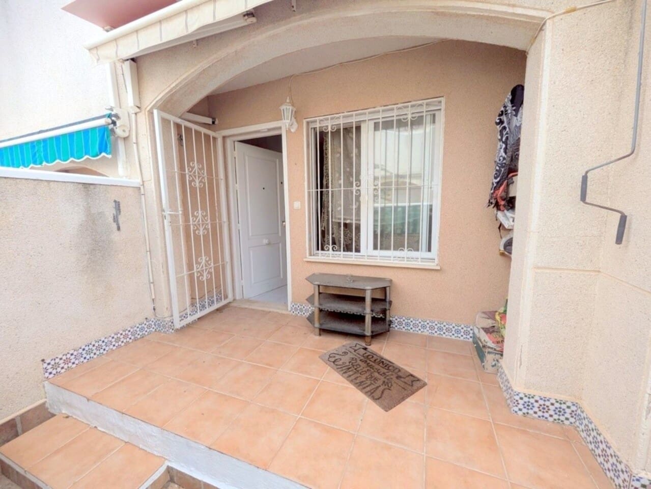 3 quarto Moradia Geminada para venda em Los Balcones com piscina - 168 900 € (Ref: 9838232)