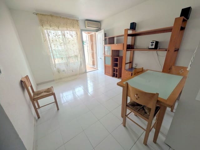 3 quarto Moradia Geminada para venda em Los Balcones com piscina - 168 900 € (Ref: 9838232)