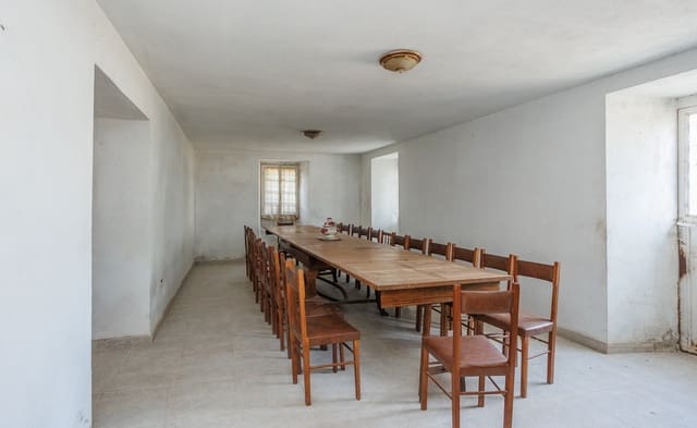 8 sypialnia Finka/Dom wiejski na sprzedaż w Miasto Lugo - 280 000 € (Ref: 10001046)