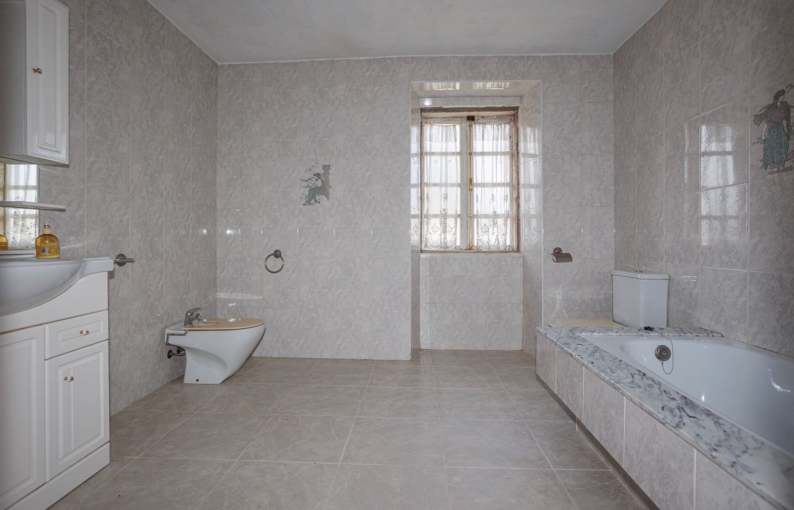 8 sypialnia Finka/Dom wiejski na sprzedaż w Miasto Lugo - 280 000 € (Ref: 10001046)