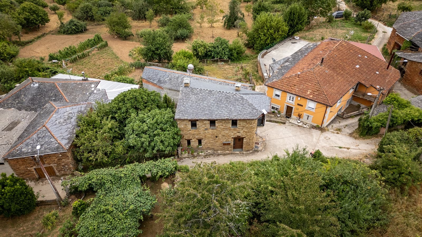 2 quarto Quinta/Casa Rural para venda em Boveda com garagem - 170 000 € (Ref: 10012213)
