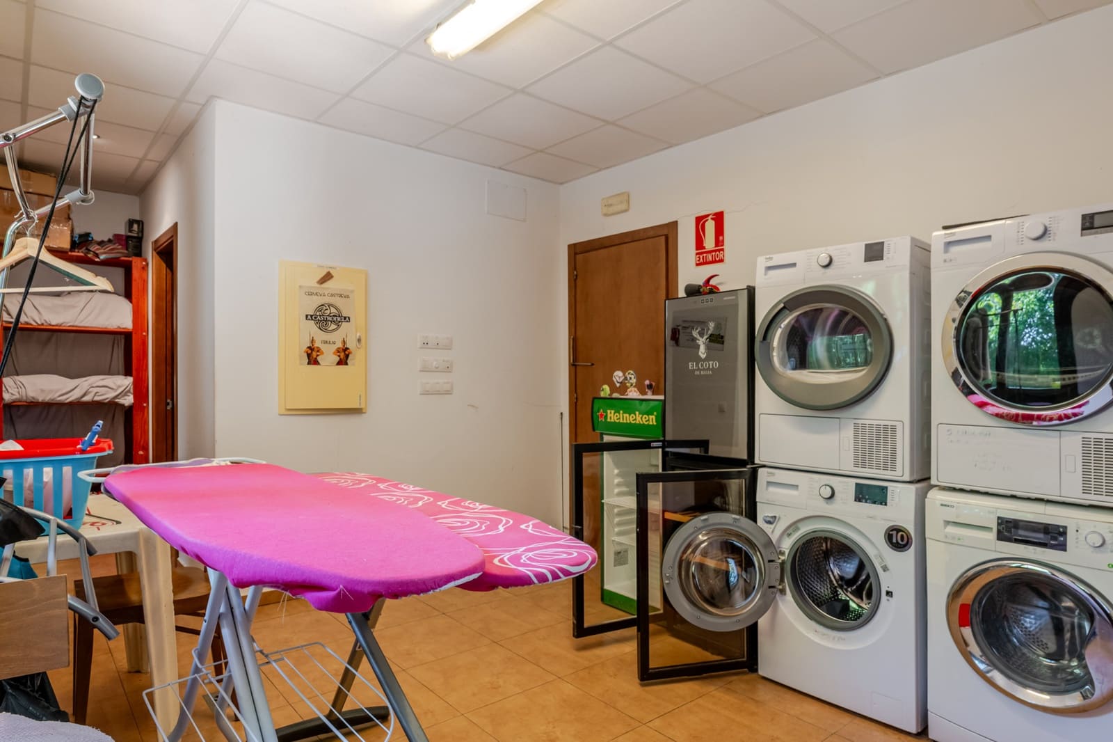 17 Zimmer Firma/Unternehmen zu verkaufen in Friol mit Garage - 690.000 € (Ref: 10032381)