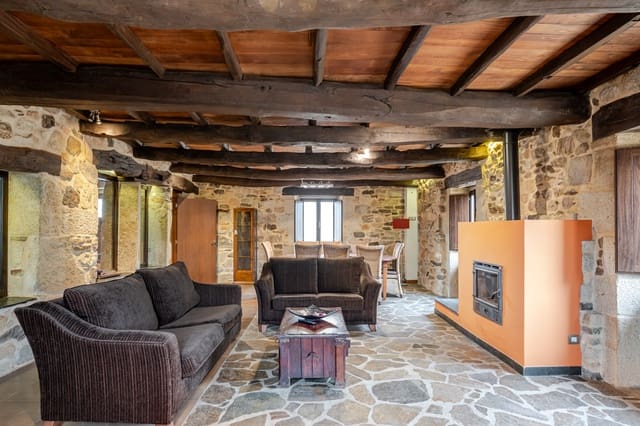 17 sovrum Företag till salu i Friol med garage - 690 000 € (Ref: 10032381)