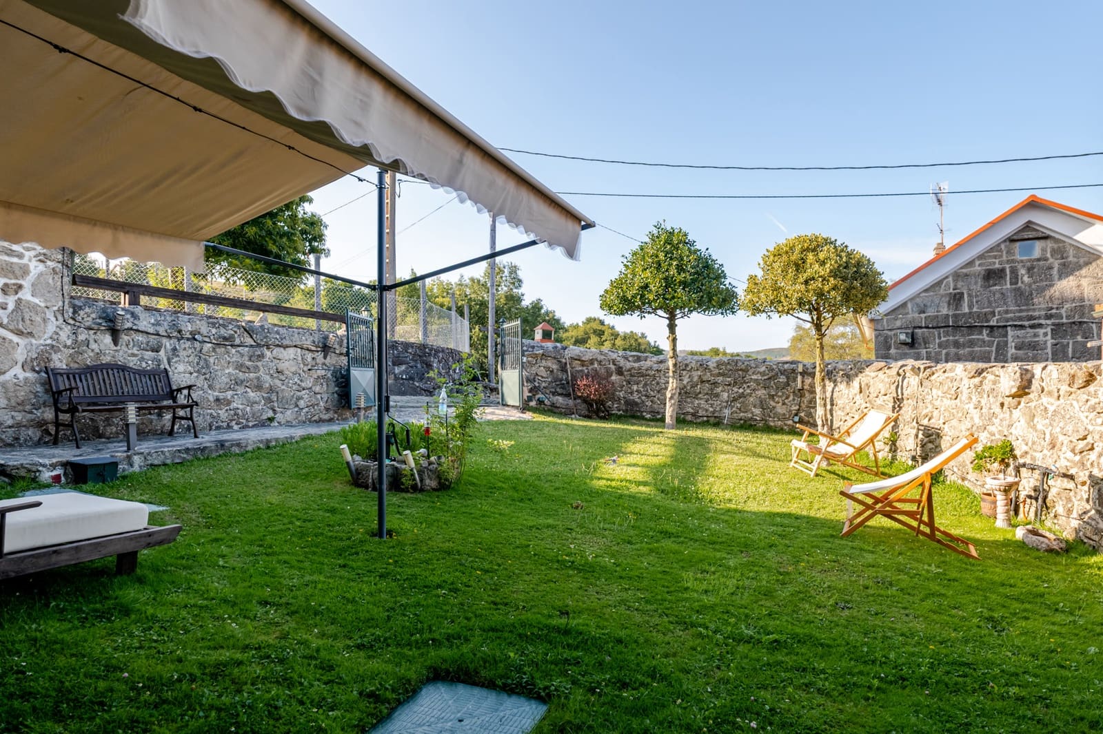 6 sypialnia Finka/Dom wiejski na sprzedaż w Covelo z garażem - 325 000 € (Ref: 10062301)