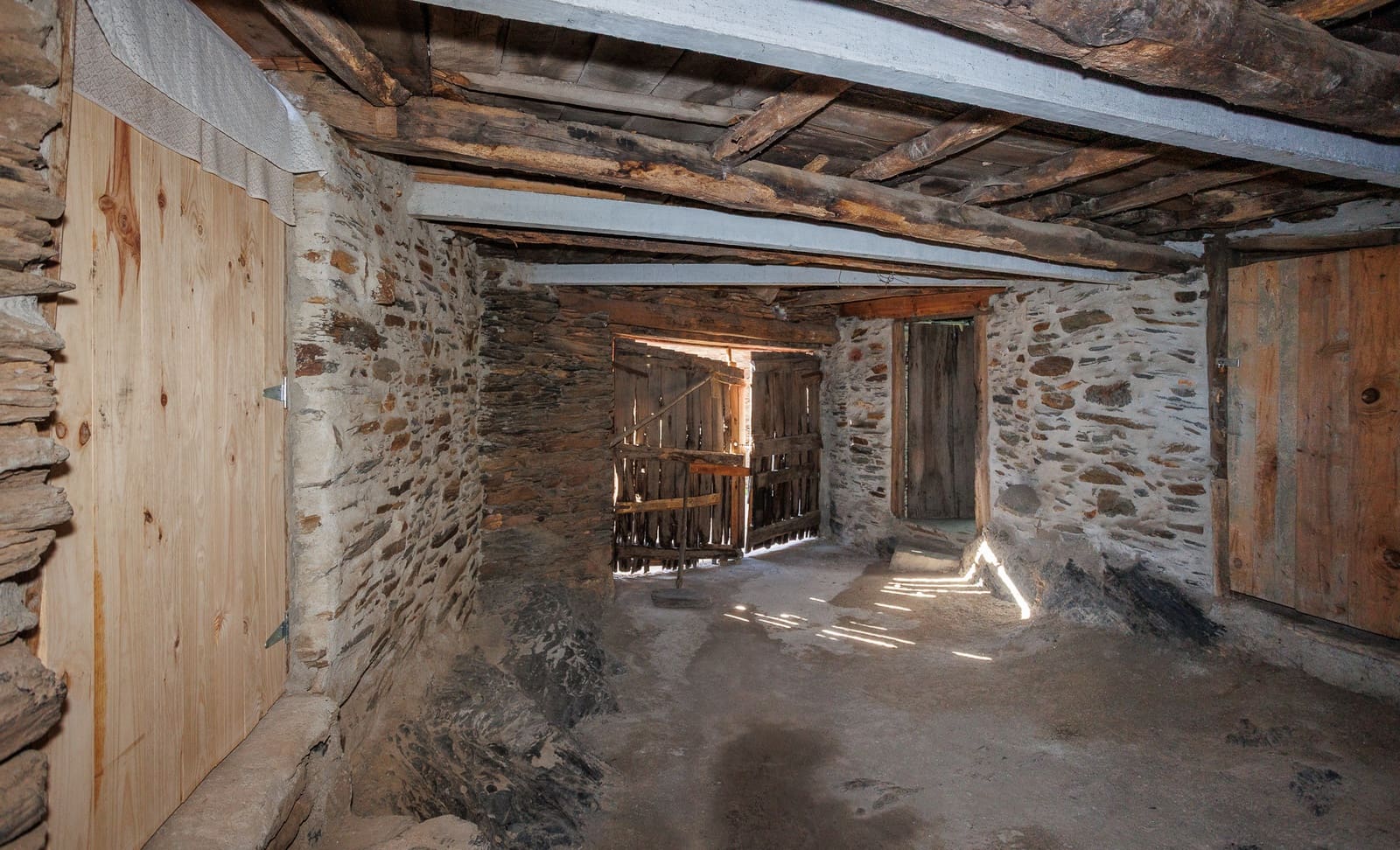 5 soverom Finca/Herregård til salgs i A Rua - € 250 000 (Ref: 10172710)