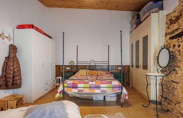 5 soverom Finca/Herregård til salgs i A Rúa - € 250 000 (Ref: 10172710)