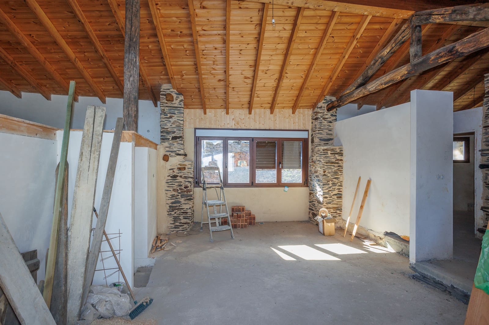 5 soverom Finca/Herregård til salgs i A Rua - € 250 000 (Ref: 10172710)
